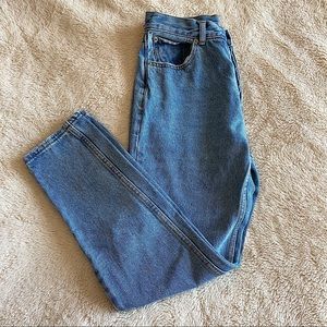 Brandy Melville John Galt Straight Leg Mom Jeans